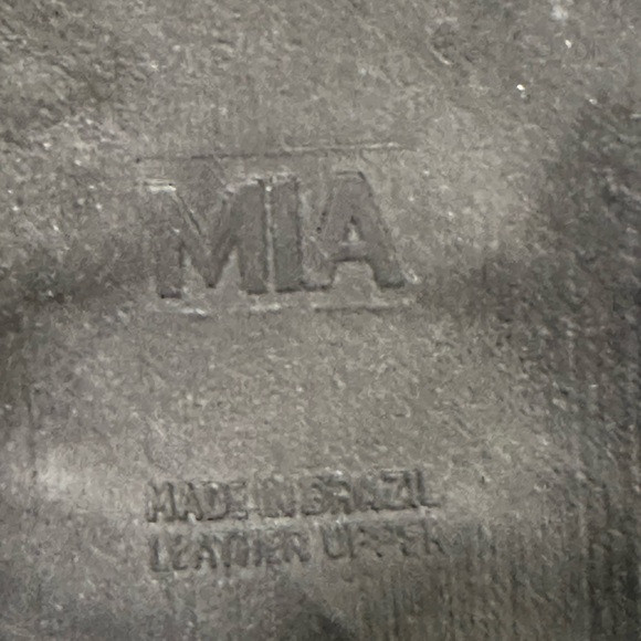 Mia Leather Gladiator Sandals - Picture 9 of 9